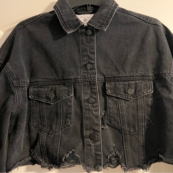 Distressed black jean jacket - Picture 1 of 5